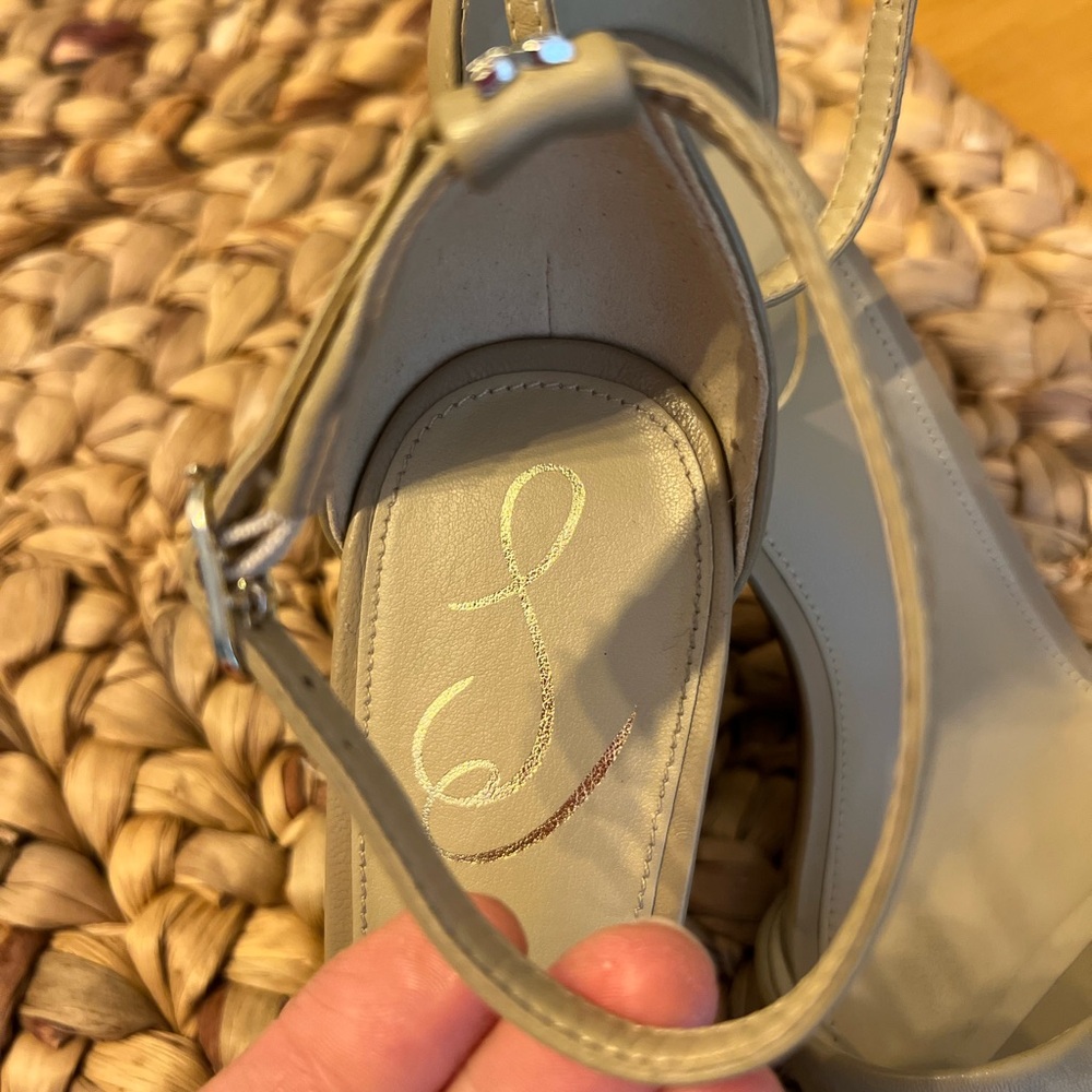 Sam Edelman women’s tan ankle strap heels size 7 3” heel - Picture 2 of 8